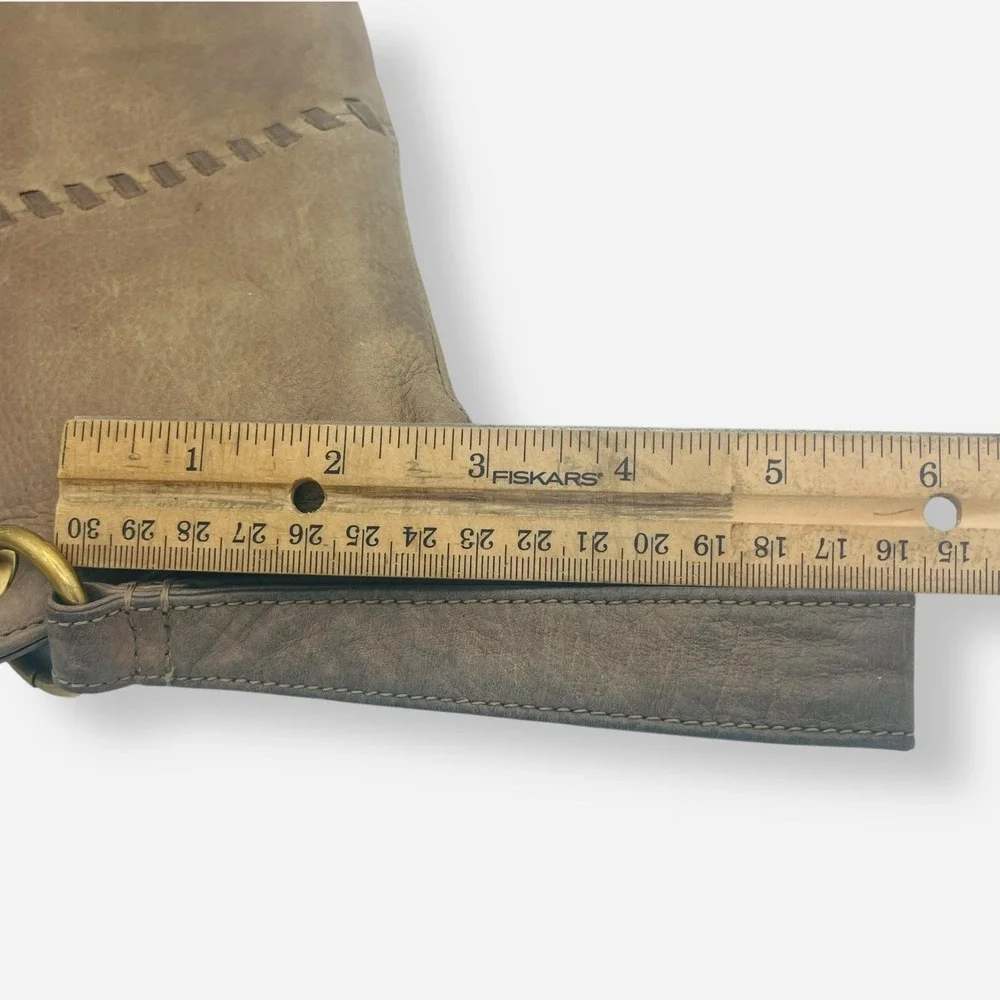 Hobo International Vida Wristlet Gray Leather Clutch Purse‎ Wallet